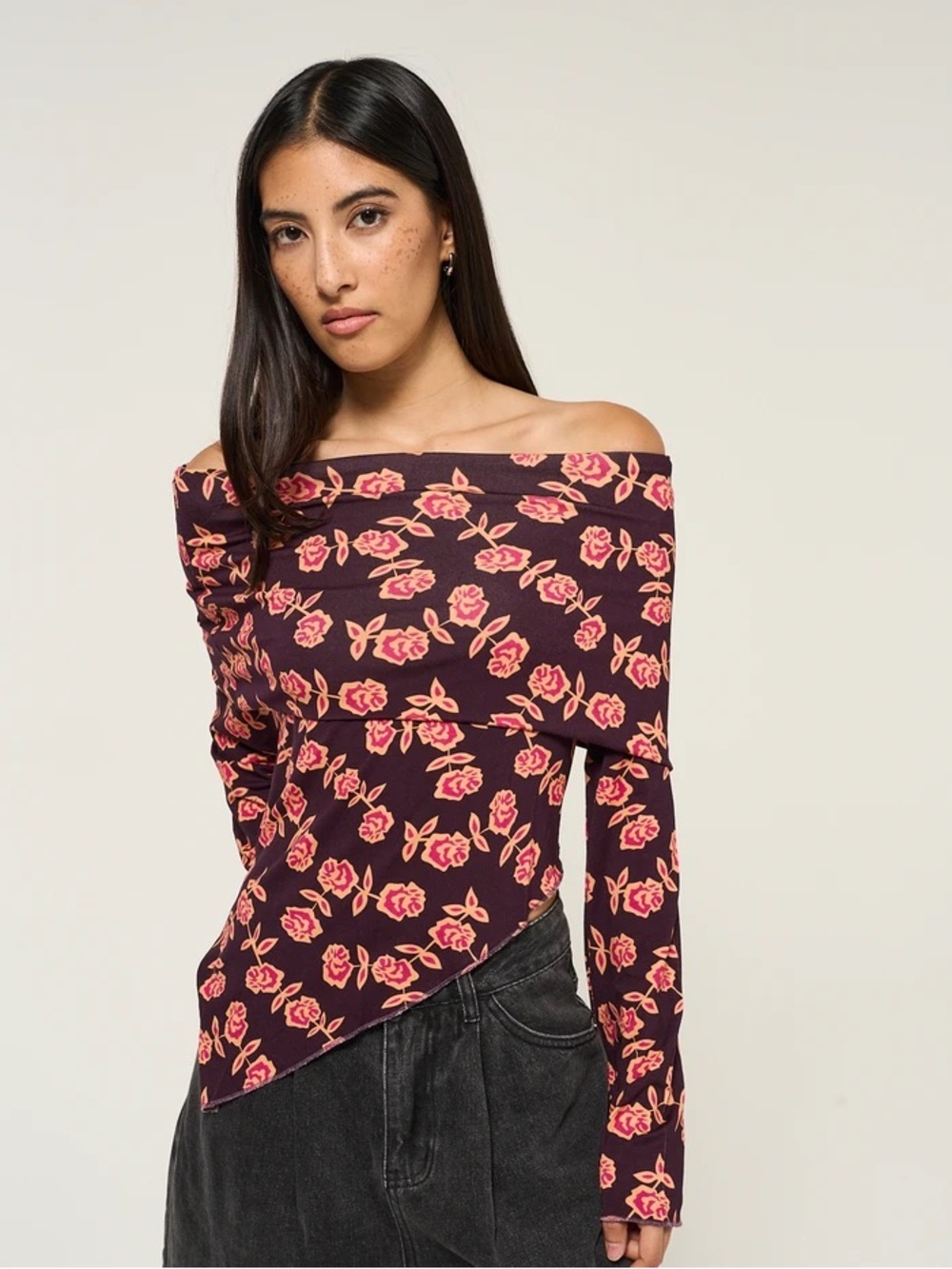 Susmie’s Off the Shoulder Floral Shirt (Bruma Top)